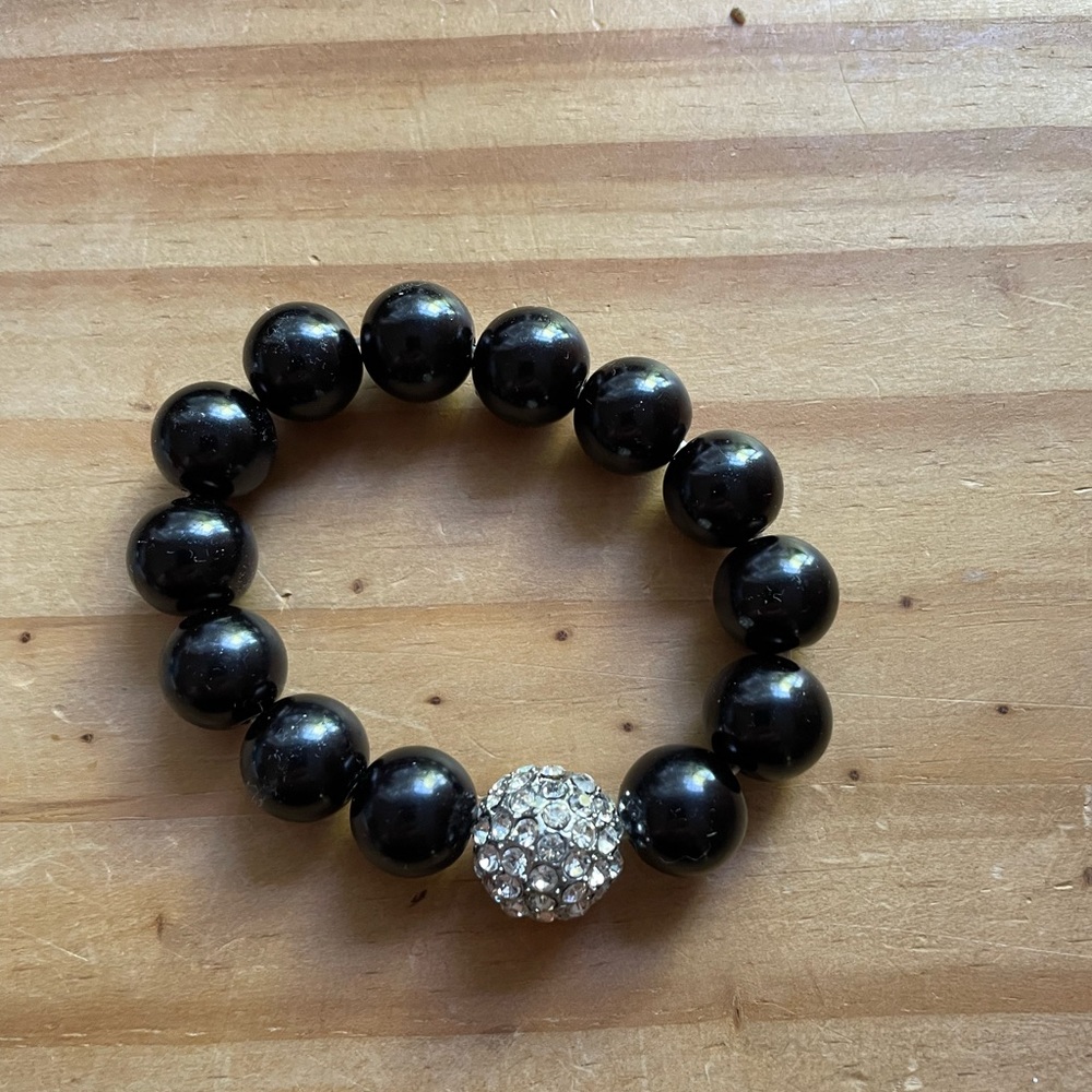 Onyx and Crystal Stretch Bracelet